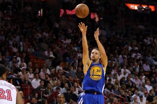 stephen_curry_hassan_whiteside-e1456424676606